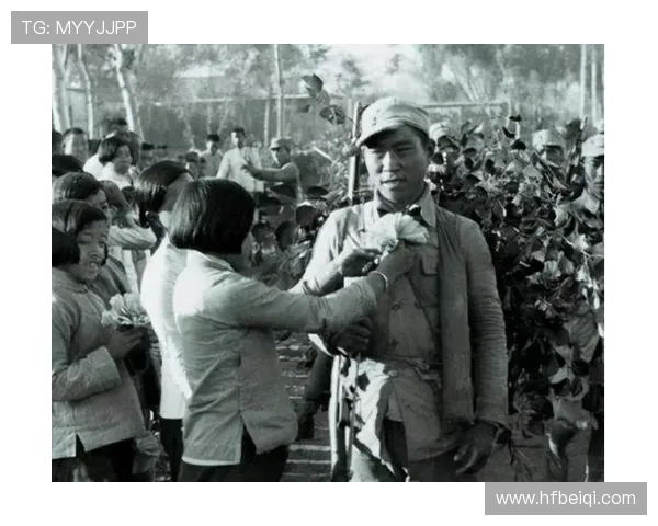 抗日英雄与足球明星的传奇故事与不屈精神的结合探讨